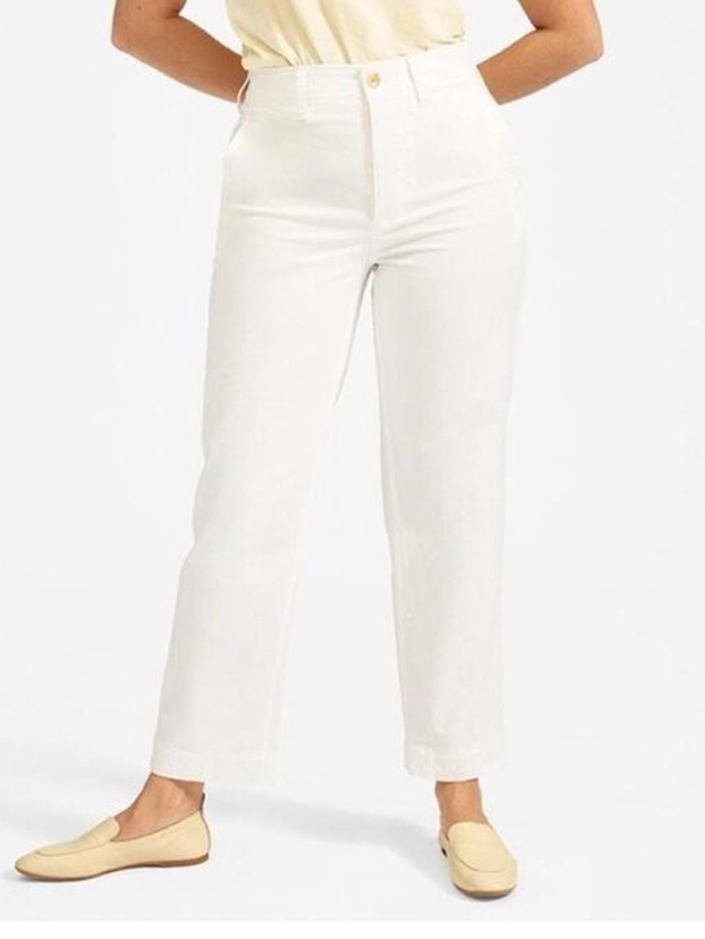 Everlane The Lightweight Relaxed Chino White
Size 8